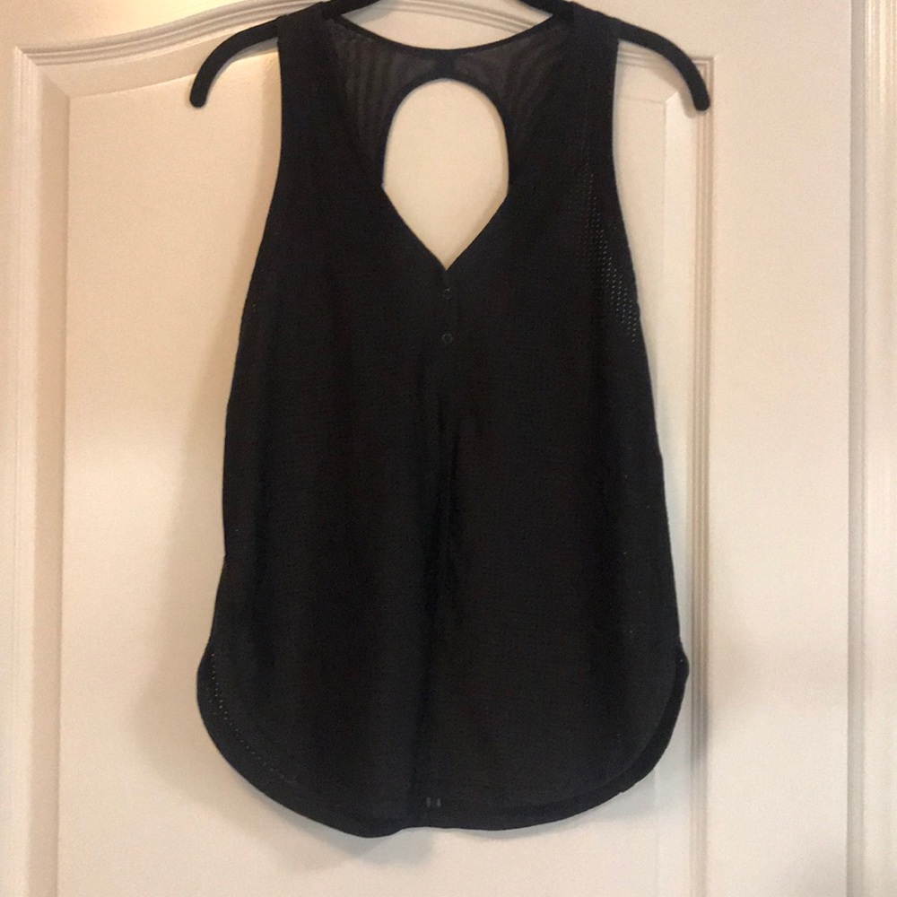 Lululemon workout top!